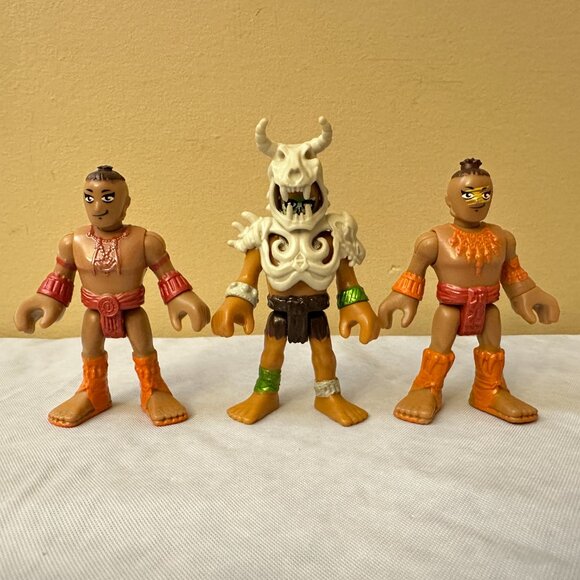 7 Imaginext Figures / 3 Tribal Warriors and 4 Jurassic World Raptors - Picture 2 of 12